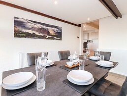 Paddock House