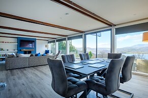 Paddock House