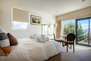Paddock House