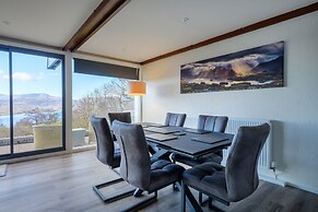 Paddock House