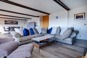 Paddock House
