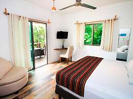 Pancho Villas Bacalar