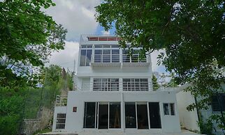 Xulha Hotel Bacalar Lakefront