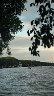 Xulha Hotel Bacalar Lakefront