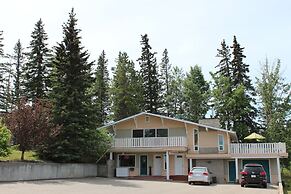 Pines Motel