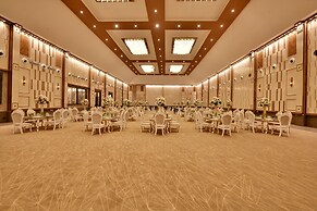 Maira Resort and Convention centre