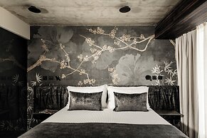 Fitch Hotel