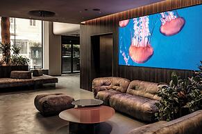 Fitch Hotel