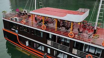 Honey Boutique Cruise