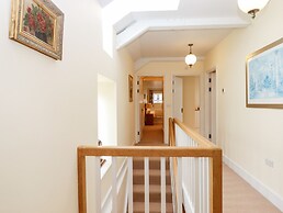 Dishcombe Cottage