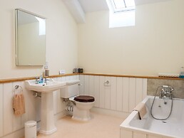 Dishcombe Cottage