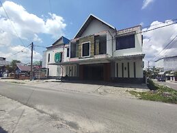OYO 93343 Sukma Residence