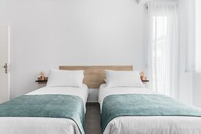 Open Sea Suites