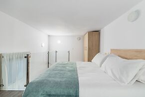 Open Sea Suites