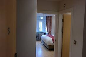 Alma Rooms