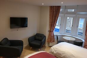 Alma Rooms