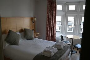 Alma Rooms