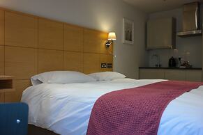 Alma Rooms