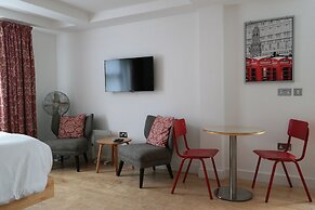 Alma Rooms