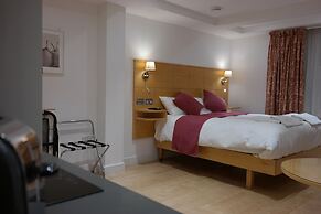 Alma Rooms