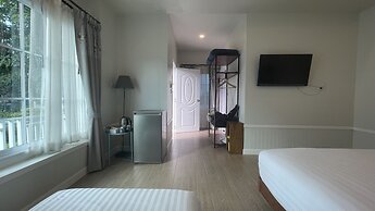 Vermont Khao Yai