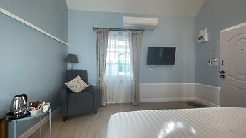 Vermont Khao Yai