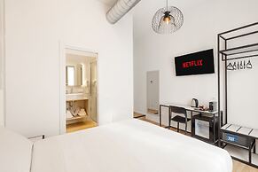 Adelante Rooms
