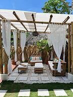 Wander Boutique Hotel