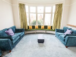 Caxton House