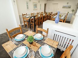 Caxton House