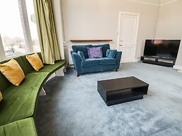 Caxton House