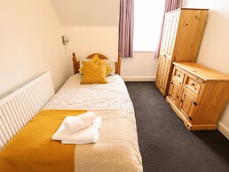 Caxton House