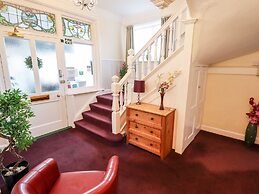 Caxton House