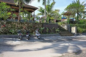 Kelingking Tatakan Villa