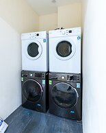 Yen Boutique Apartments
