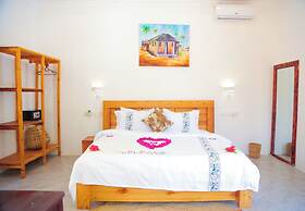 Palm Cultural Village