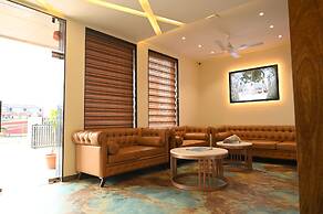 Hotel Embassy INN