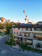 Aysel Inn House