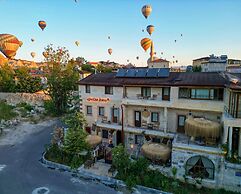 Aysel Inn House