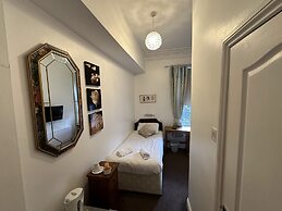 Ocean Road Rooms