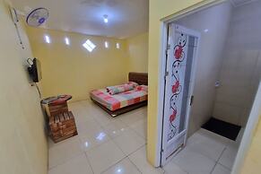 Hotel O New Asembagus 2