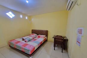 Hotel O New Asembagus 2