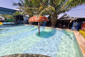 Hotel O New Asembagus 2