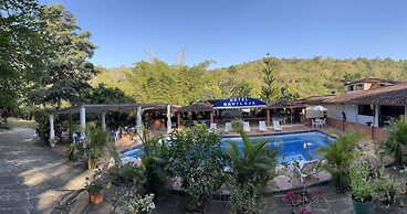 Hotel Campestre Davilejas