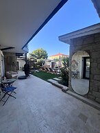 Aura Village Alaçatı
