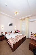 Caravan Boutique Inn