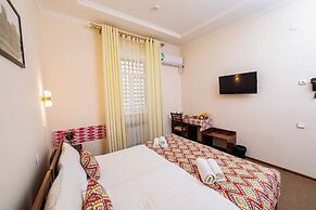 Caravan Boutique Inn