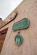 Caravan Boutique Inn
