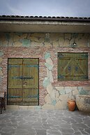 Sazano Wine Cellar & Hotel
