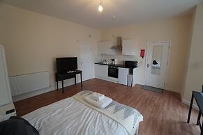 Arbourfield Lodge | Serviced Accomodation